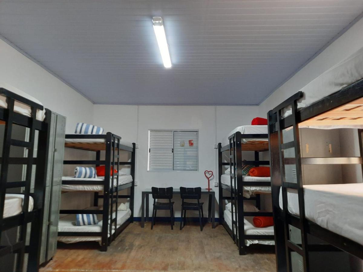Vilarejo Hostel Pinheiros Guest House Sao Paulo Bagian luar foto